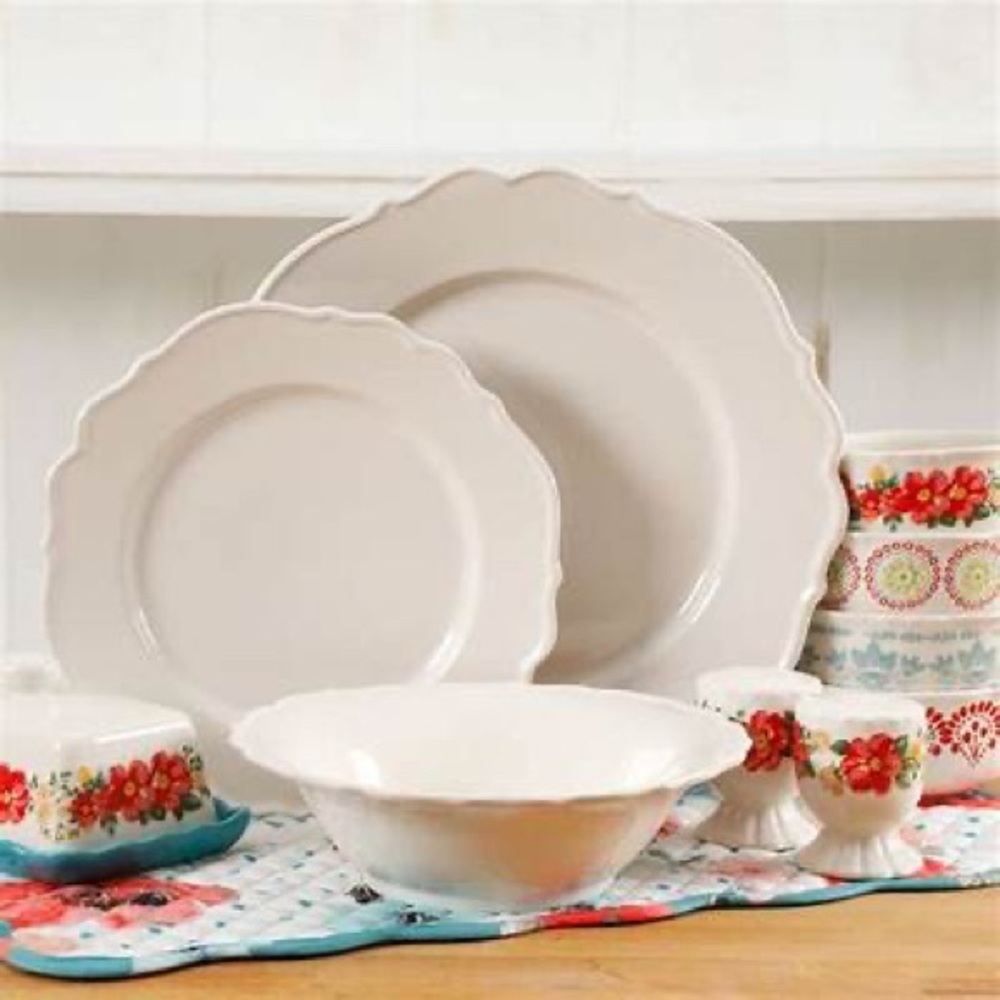 20pc Pioneer Woman Set